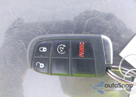 2020 Jeep Renegade Latitude Fwd из США, поврежденный, VIN ZACNJABB6LPM04018